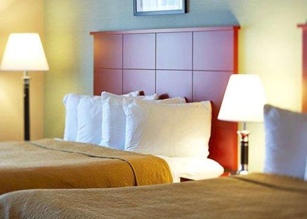 Quality Inn Саутхамптън Стая снимка