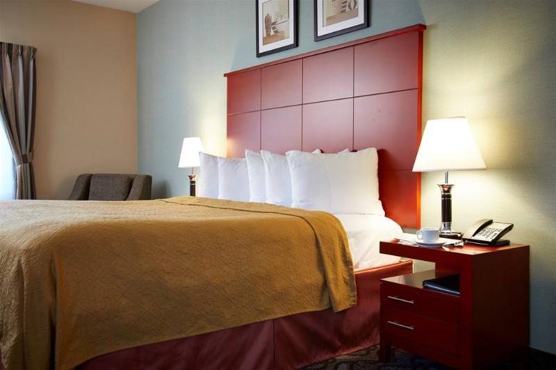 Quality Inn Саутхамптън Екстериор снимка