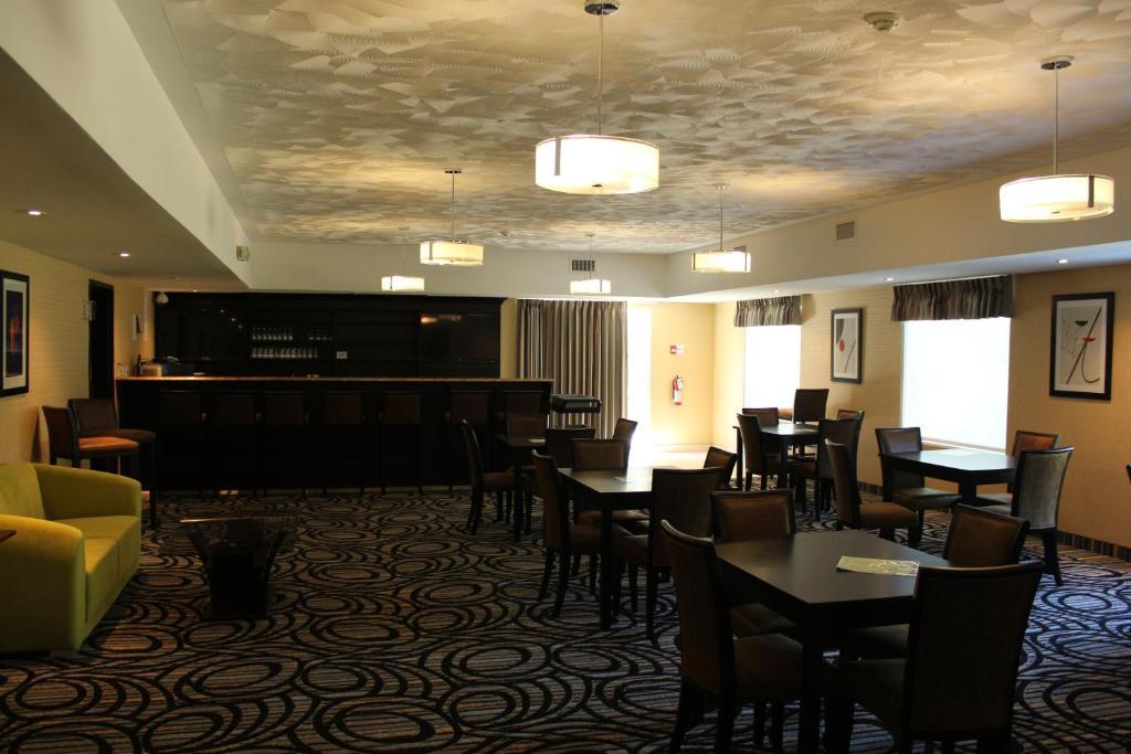 Quality Inn Саутхамптън Екстериор снимка
