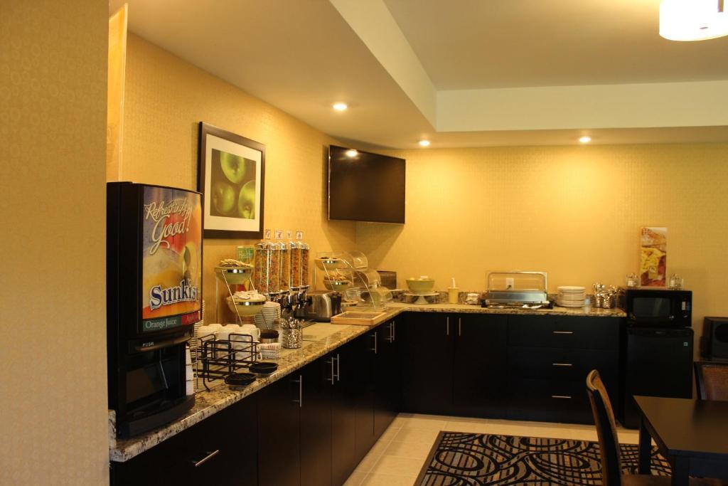 Quality Inn Саутхамптън Екстериор снимка