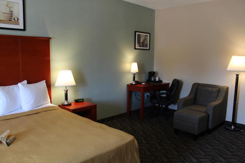 Quality Inn Саутхамптън Екстериор снимка